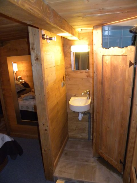 SALLE D'EAU CHAMBRE N°1